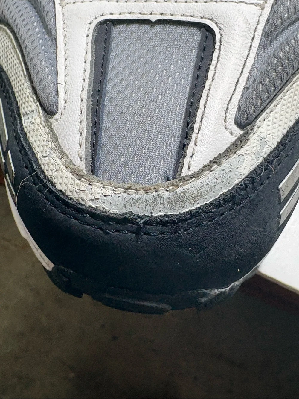 Vintage Nike Air Copious White Grey Navy Sneakers size 12– Rare 2009 Release